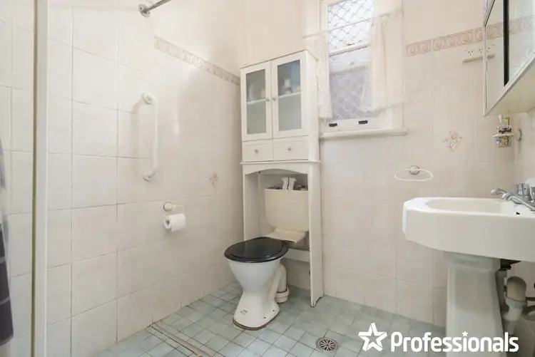 Sixth view of Homely house listing, 212 Brilliant Street, Bathurst NSW 2795