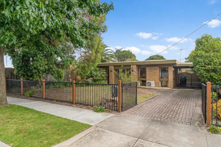 22 Elisdon Drive, Seaford VIC 3198