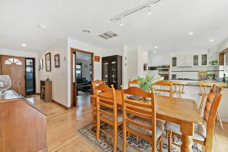 Sixth view of Homely house listing, 6 Schmidt Court, Seaford VIC 3198