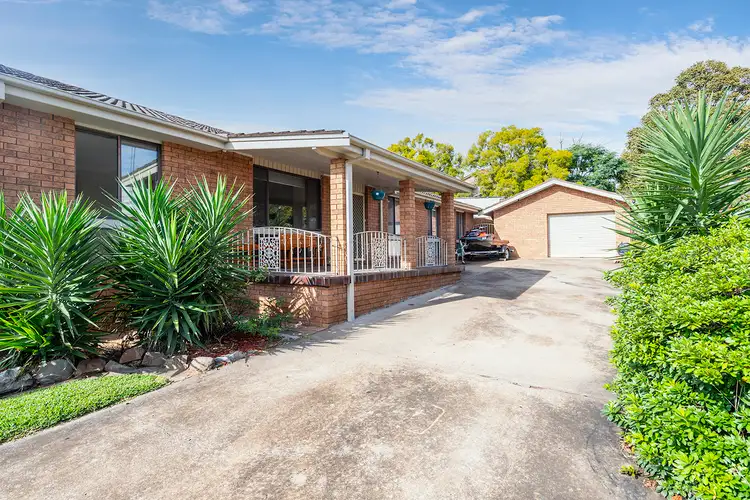 19 Acacia Drive