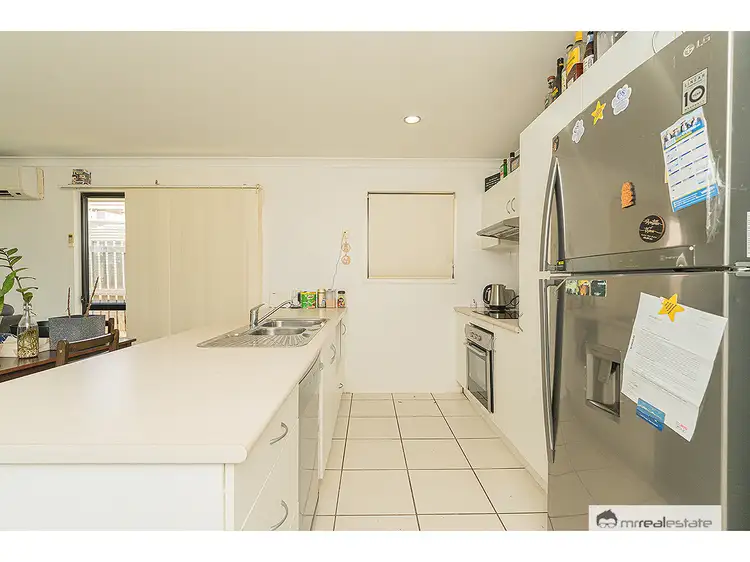 Second view of Homely house listing, 4 Maria Court, Gracemere QLD 4702