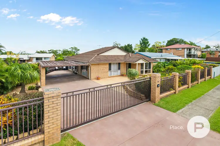 239 Springwood Road, Springwood QLD 4127