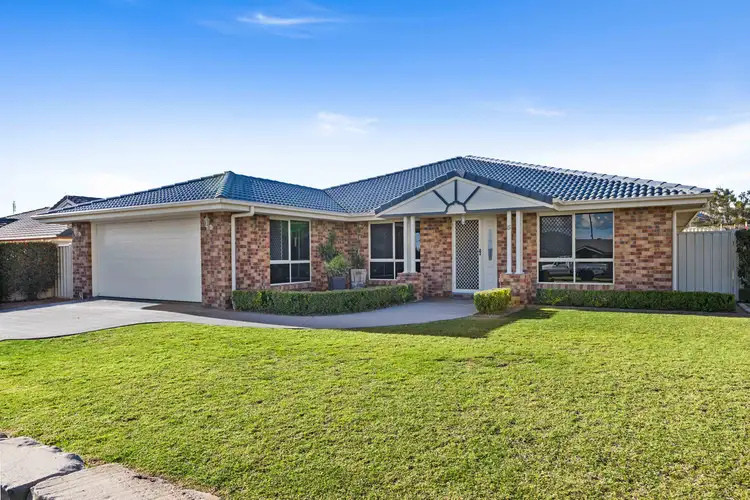 5 Wellington Street, Wyreema QLD 4352