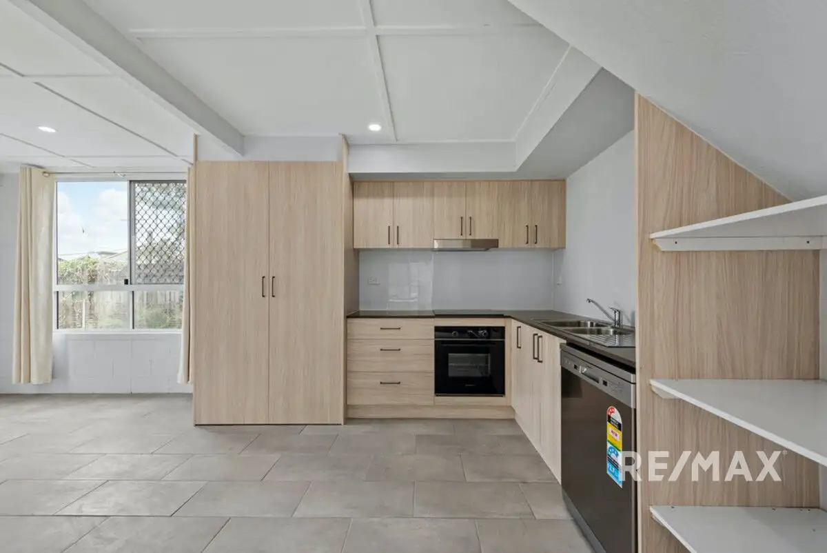 Main view of Homely townhouse listing, 2/89 Cutts Street, Margate QLD 4019