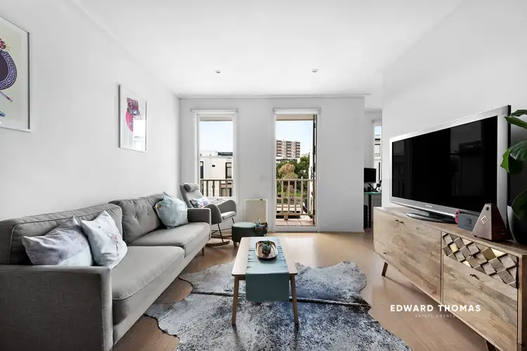 8/60 Henry Street, Kensington VIC 3031