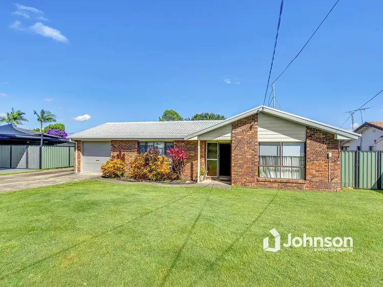 17 Newburn Street, Hillcrest QLD 4118