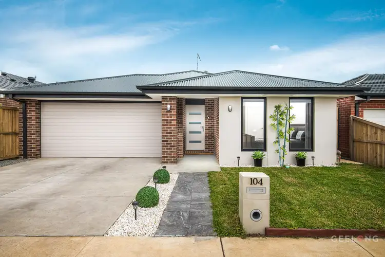 104 Barbra Drive, Charlemont VIC 3217