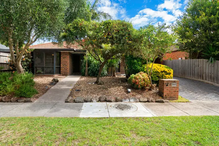 6 Gattinara Drive, Frankston VIC 3199
