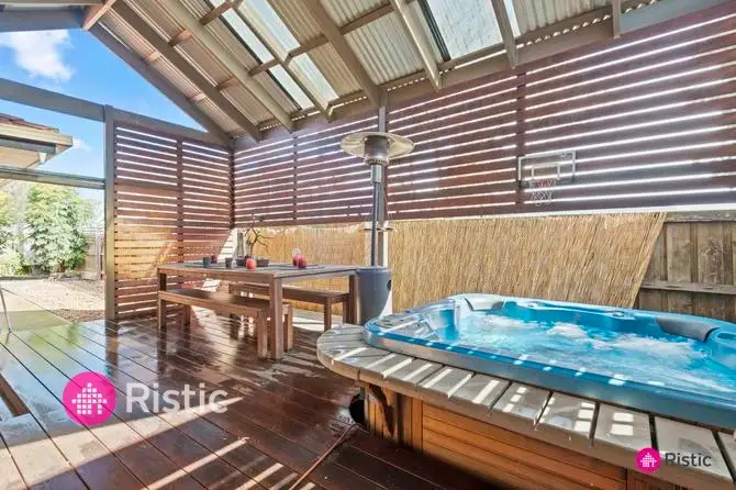 1/8 Guila Court, Epping VIC 3076
