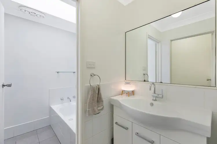 Sixth view of Homely villa listing, 7/40 Burns Road, Ourimbah NSW 2258