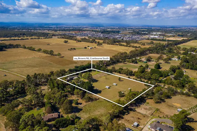 104 Browns Road, Cranbourne South VIC 3977