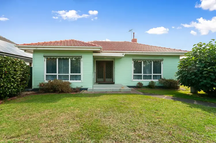 377 York Street, Sale VIC 3850