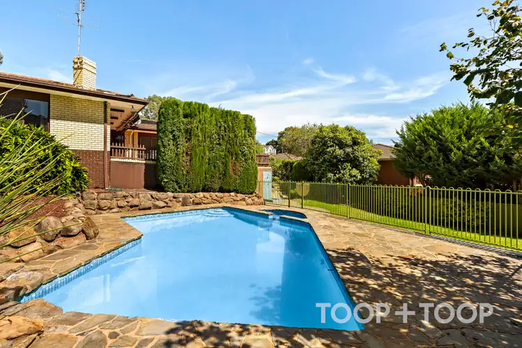 11 Glengarry Drive, Woodforde SA 5072
