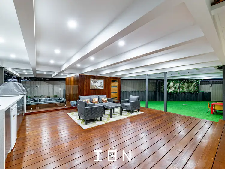 13 Cumquat Court, Cranbourne North VIC 3977