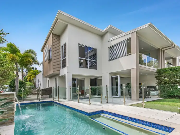 6027B Vista Drive, Benowa QLD 4217