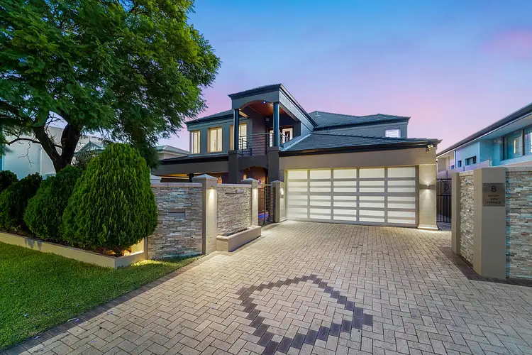 8 Mount View Tce, Mount Pleasant WA 6153