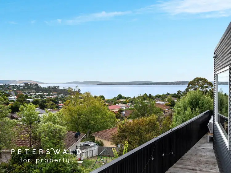 21 Sandra Drive, Blackmans Bay TAS 7052
