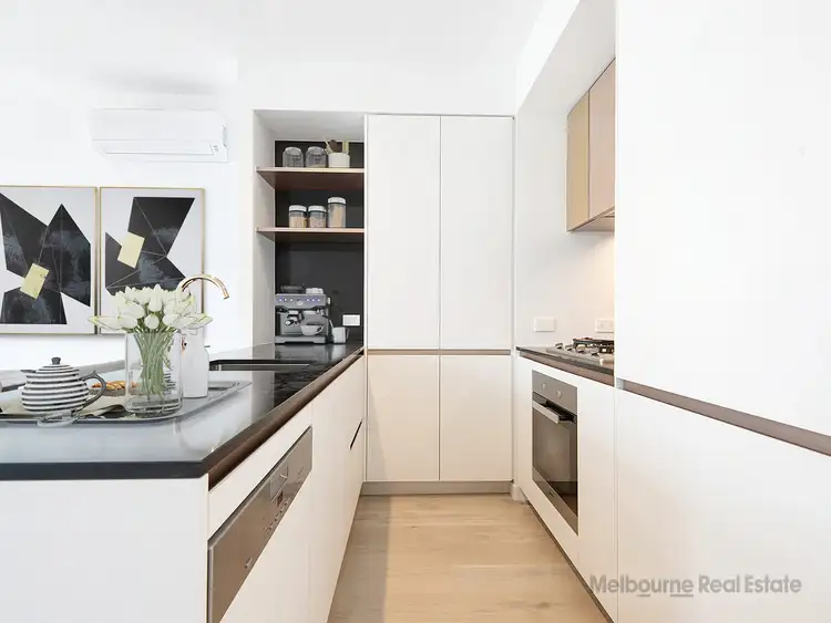 2205/228 La Trobe Street, Melbourne VIC 3000