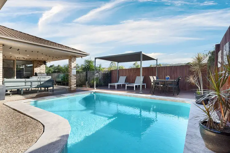 4 Buchanan Circuit, Oxenford QLD 4210