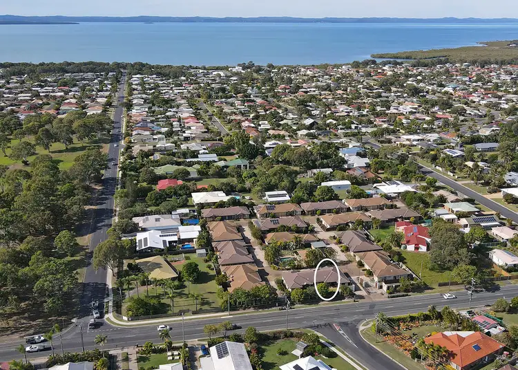 2/142-146 Elizabeth Street, Urangan QLD 4655