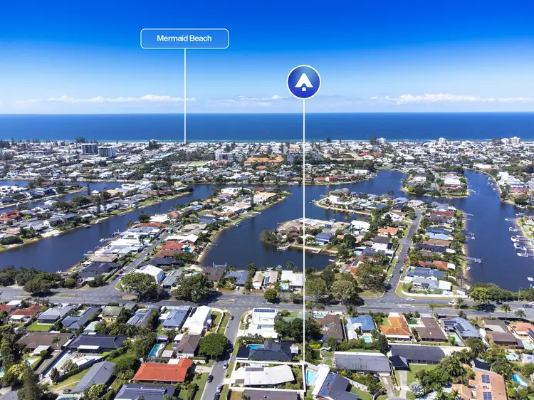 Second view of Homely house listing, 6 Gallileo Place, Mermaid Waters QLD 4218