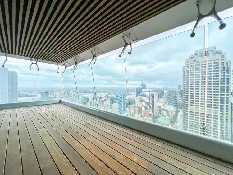 117 Bathurst Street