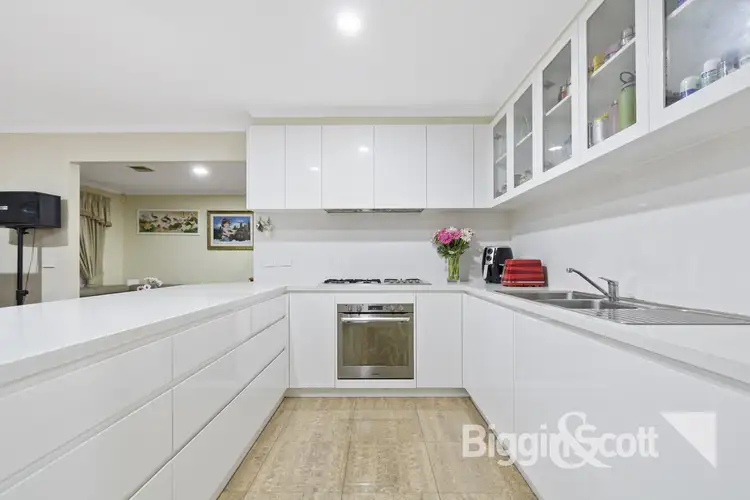 Sixth view of Homely house listing, 4 Emmerson Street, Keysborough VIC 3173