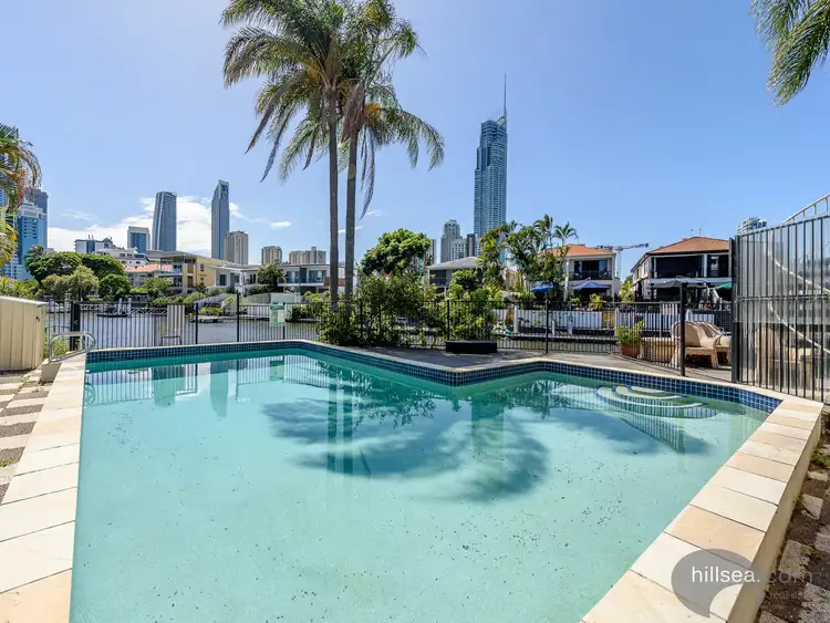 5/5 Holborow Close, Surfers Paradise QLD 4217