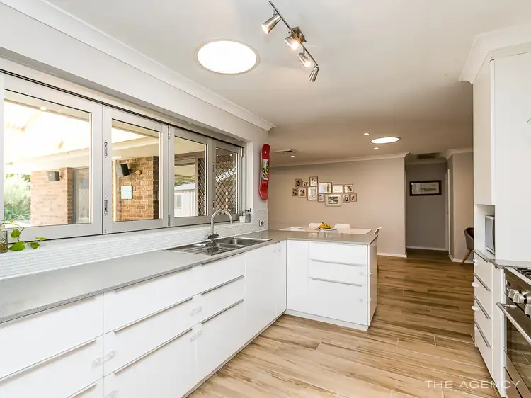4 Deltoid Place, Heathridge WA 6027