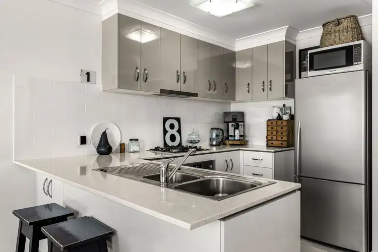 Fourth view of Homely unit listing, 1/21B North Street, Mount Lofty QLD 4350