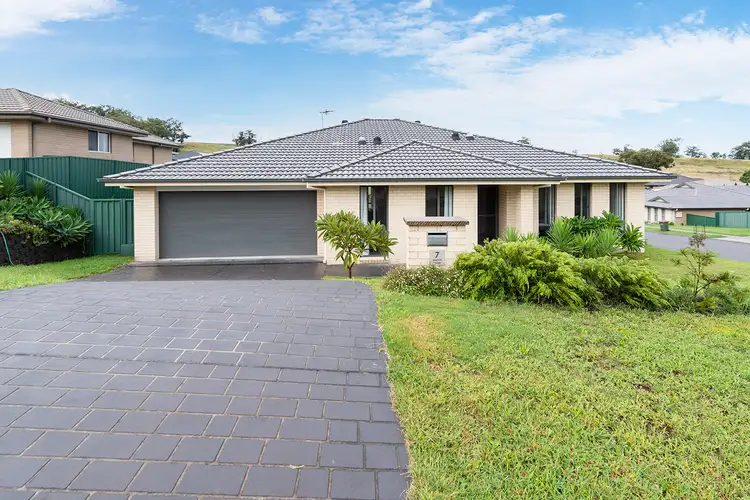 7 Wattle Street
