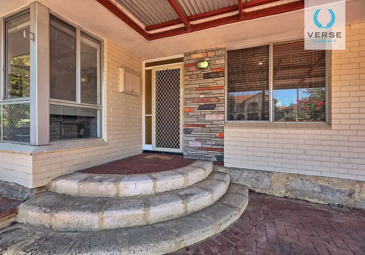 16 Stonehouse Crescent, Bentley WA 6102