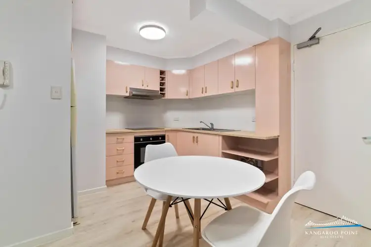 Fourth view of Homely apartment listing, 7/106 Linton Street, Kangaroo Point QLD 4169