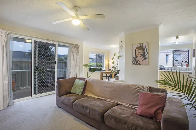 Fourth view of Homely apartment listing, 3/8 Mountain View Avenue, Miami QLD 4220