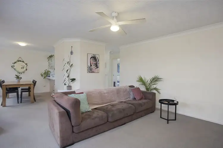 Fifth view of Homely apartment listing, 3/8 Mountain View Avenue, Miami QLD 4220