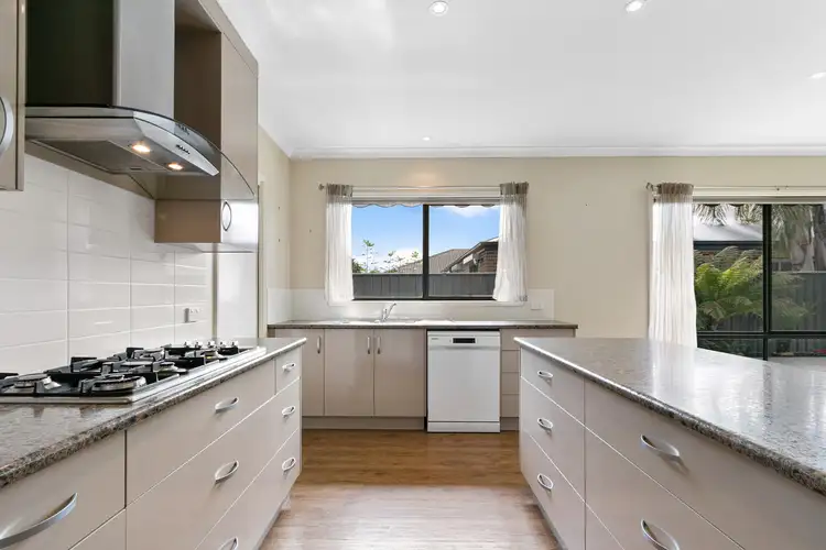 Second view of Homely house listing, 5 Speechley Court, Sale VIC 3850