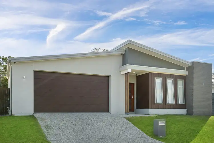 32 Eucalyptus Crescent