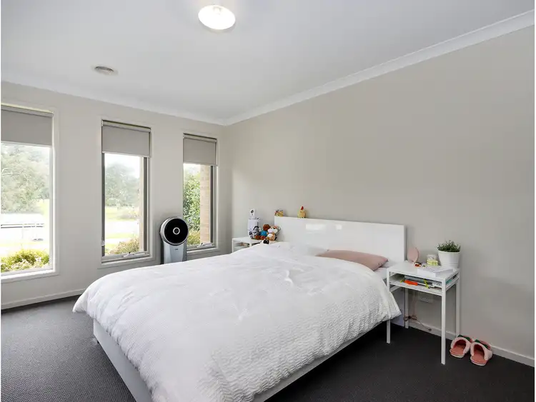 Second view of Homely house listing, 14 Redgum Court, Sale VIC 3850
