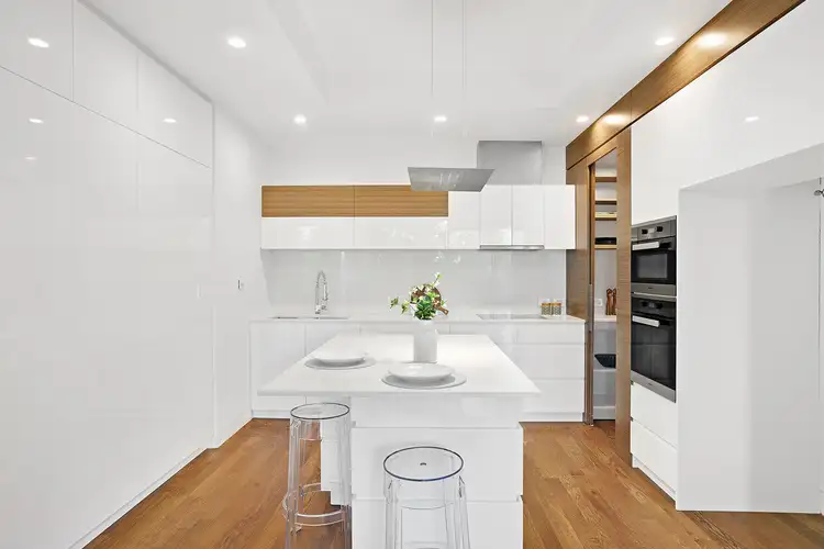 Fourth view of Homely apartment listing, 2/69 Canterbury Road, Canterbury VIC 3126