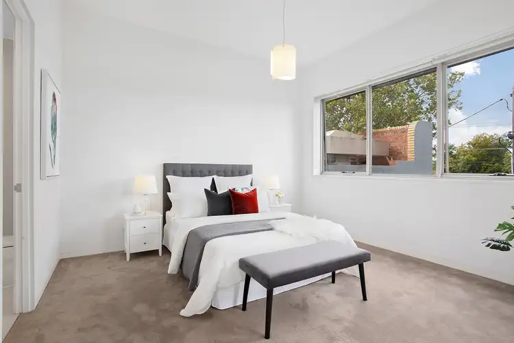 Fifth view of Homely apartment listing, 2/69 Canterbury Road, Canterbury VIC 3126