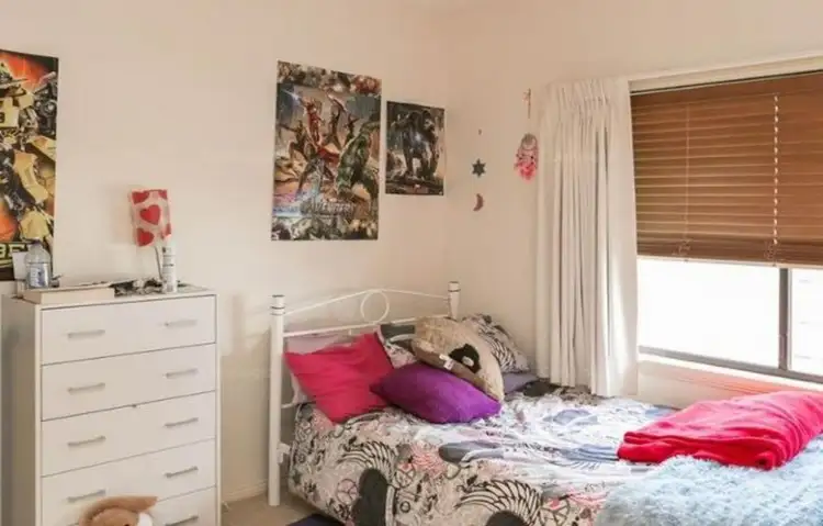 Second view of Homely house listing, 6 Fitzroy  Street, Sale VIC 3850