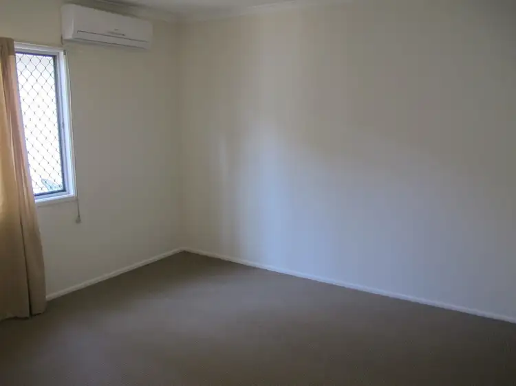 Fourth view of Homely unit listing, 2/5 Proud Street, Labrador QLD 4215