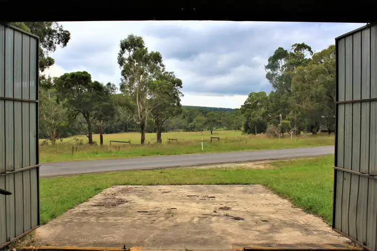 40 Kawarren East Road, Kawarren VIC 3249
