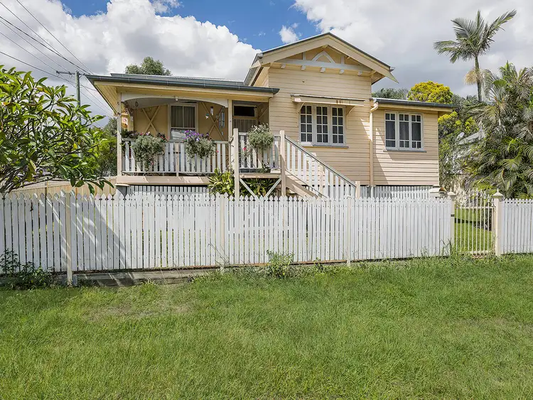 39 Smith Street, North Ipswich QLD 4305