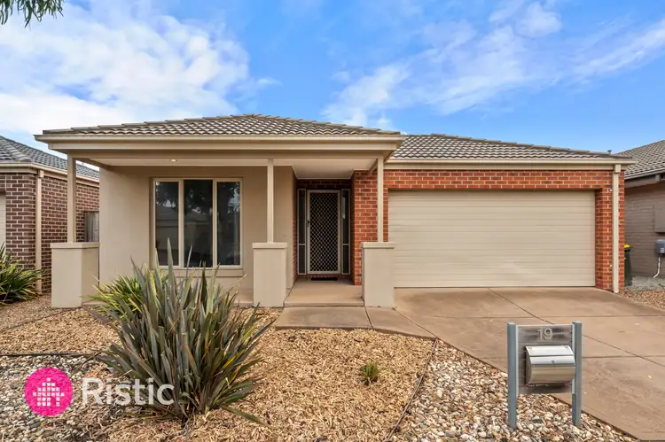 19 Tusmore Road, Point Cook VIC 3030