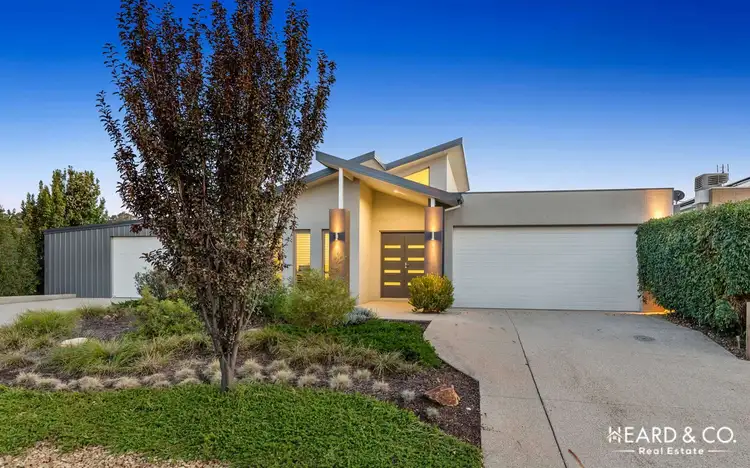 Second view of Homely house listing, 17 Roxburgh Crescent, Junortoun VIC 3551