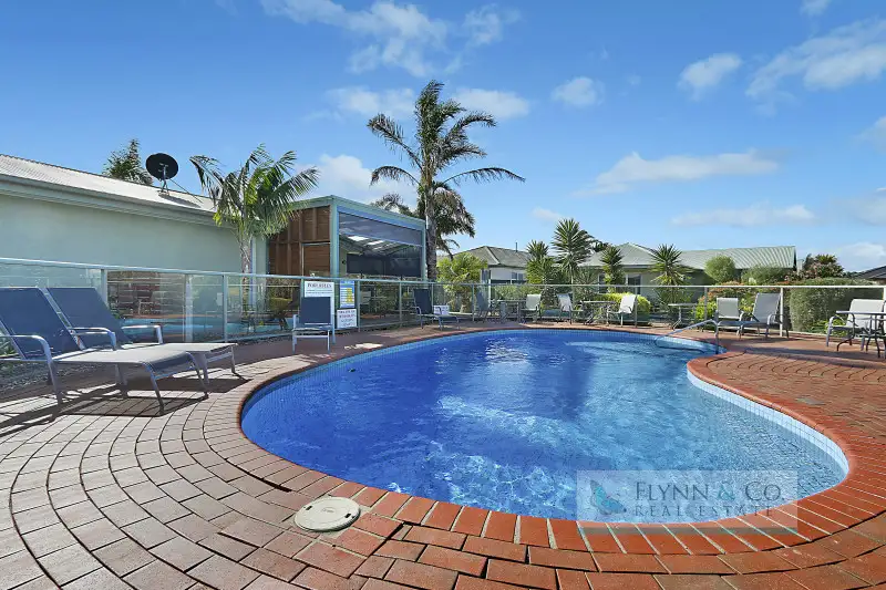 Main view of Homely unit listing, 17/10D Country Club Drive, Safety Beach VIC 3936