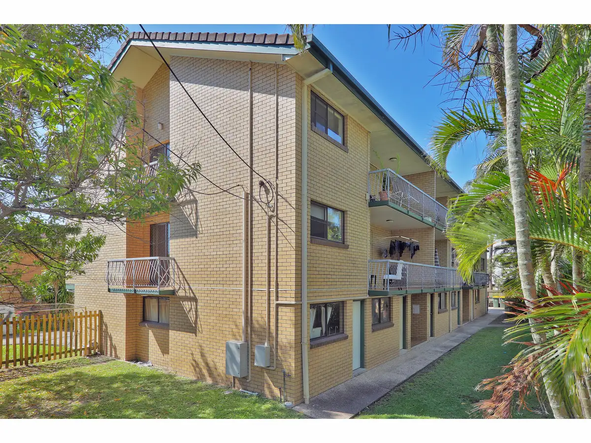 Main view of Homely unit listing, 1 & 5/120 Cavendish Road, Coorparoo QLD 4151