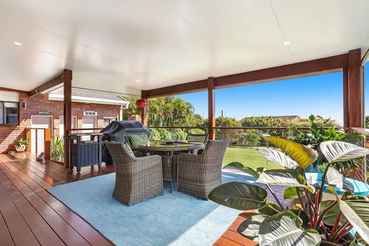 63 Simpson Drive, Bilambil Heights NSW 2486