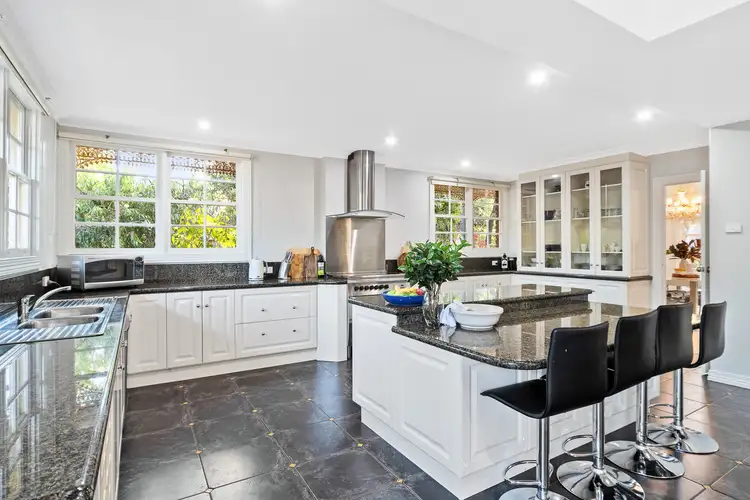 Fifth view of Homely house listing, 10 Winona Road, Mount Eliza VIC 3930